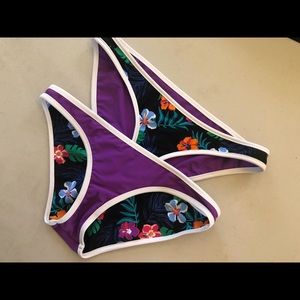 SWIM SALE! NEW Med Tropical Purple Reversible Bikini Bottom